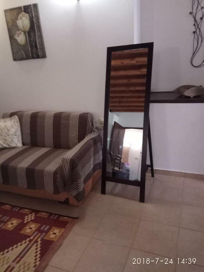 Mari Apartment Meyísti Dış mekan fotoğraf